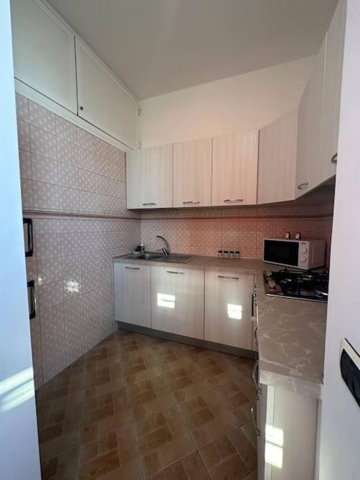 Centocelle, Metro C Luminoso Quadrilocale Apartman Róma Kültér fotó