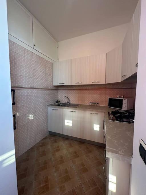 Centocelle, Metro C Luminoso Quadrilocale Apartman Róma Kültér fotó